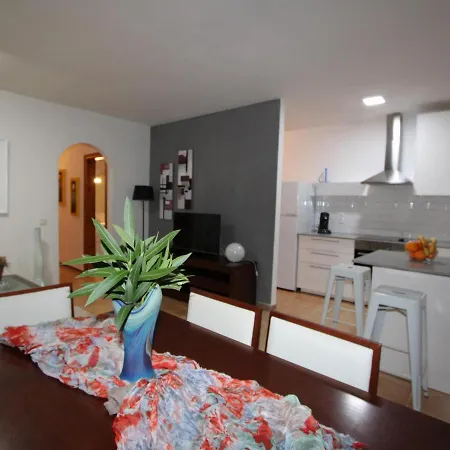 Casa Ideal Cerca De La Playa, Wifi Gratis Y Aire Acondicionado - Es-184-57 Riumar