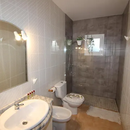 Vakantiehuis Casa Ideal Cerca De La Playa, Wifi Gratis Y Aire Acondicionado - Es-184-57